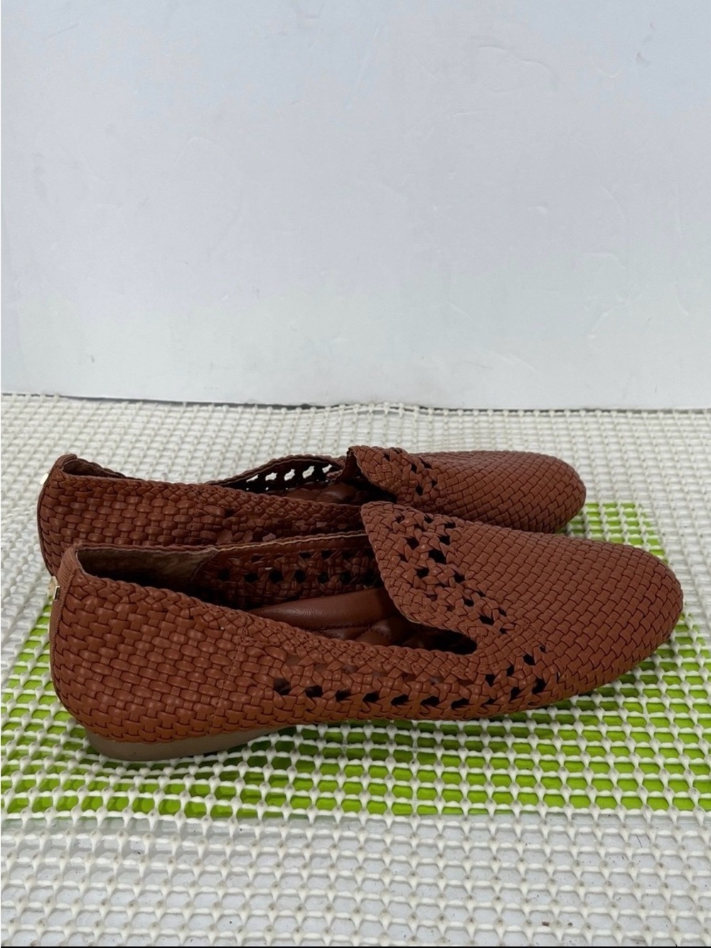 Birdies Woven Loafer in Cognac Brown DGSTHE - Picture 2 of 9